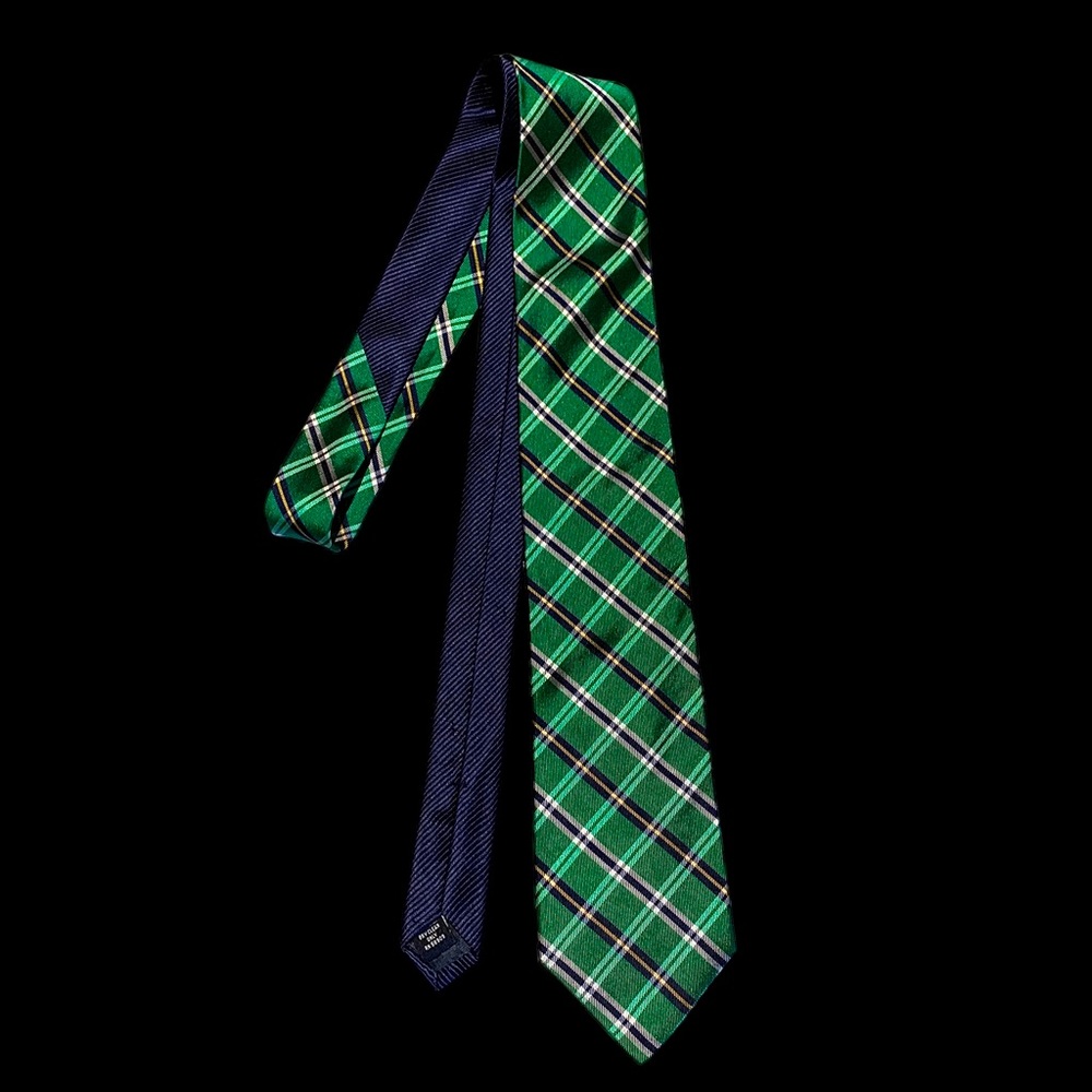 Roundtree & Yorke green plaid tie 100% silk